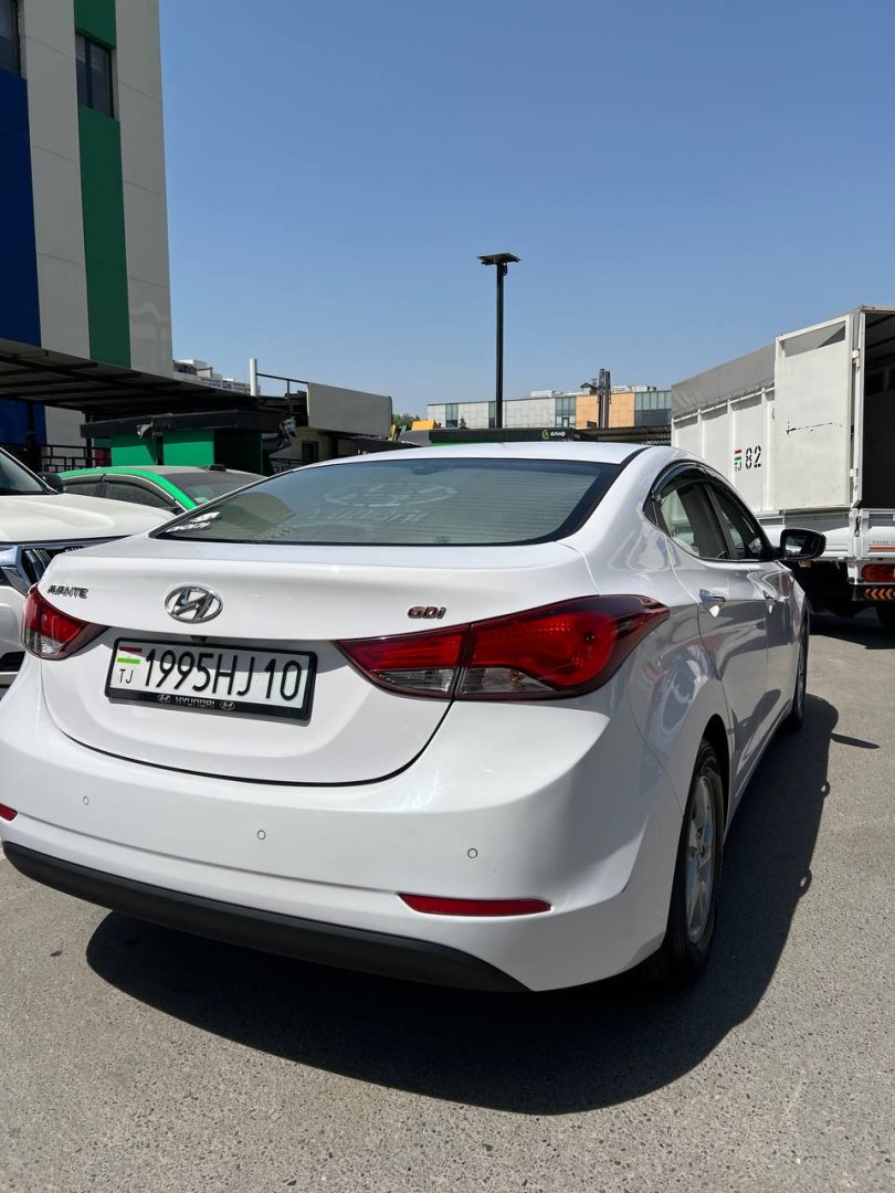 Hyundai Avante 2014